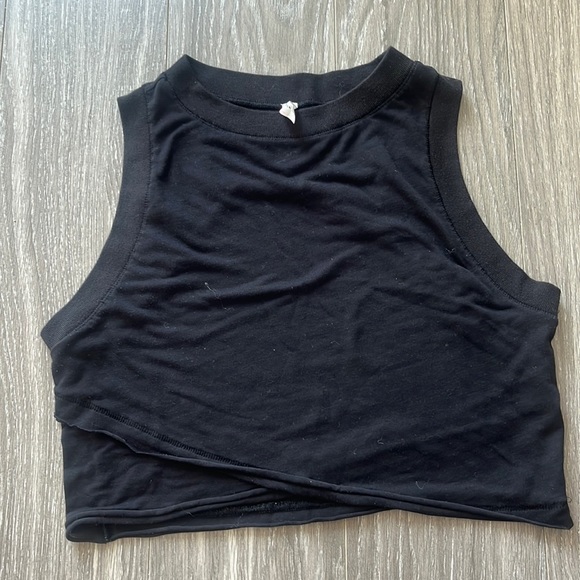 free people movement black muscle tank - Picture 1 of 3